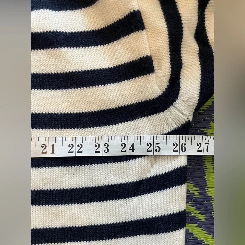 Aritzia Babaton Overseas Sweater Striped Navy and White Size XL 100% Merino Wool - Picture 5 of 14